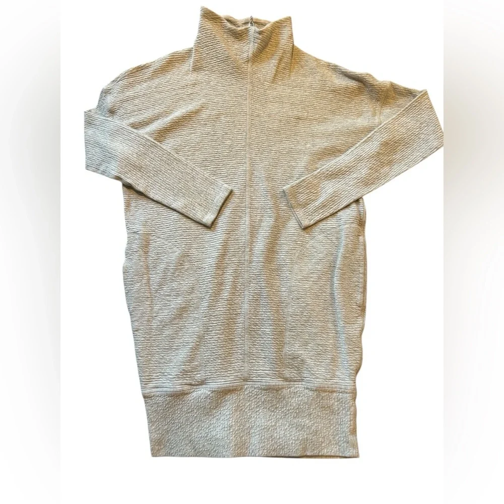Lululemon Call for Cozy Dress size 6 Sweaterdress Heathered Core Light Grey